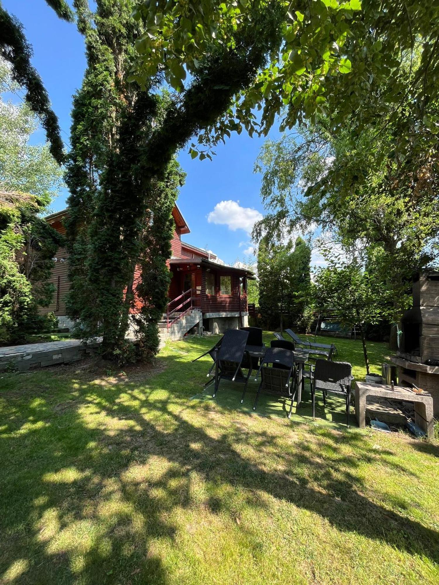 MAXX Lodge Bacău Eksteriør billede
